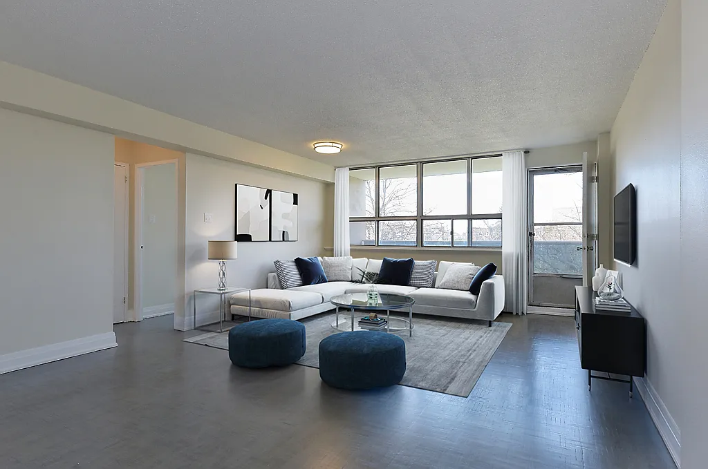 50 Tripp Boulevard — Photo 3