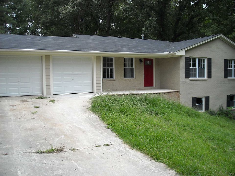 Front of House after remodel