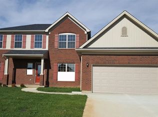 220 Sangria Dr, Vine Grove, KY 40175