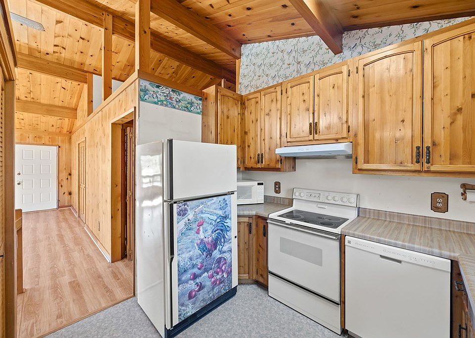 25th image of this home