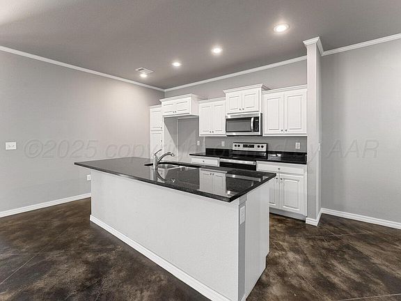 5th image of 9921 Otis Ct