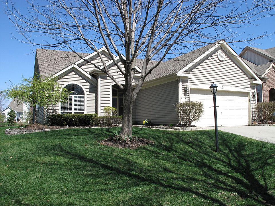 Exterior Front: 10317 Lakeland Drive.