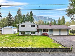 20015 Silverton Way, Granite Falls, WA 98252