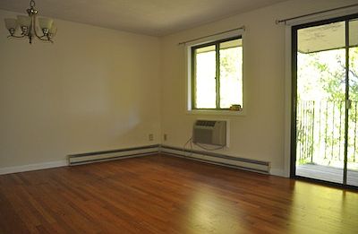 2nd image of 117 John St #17