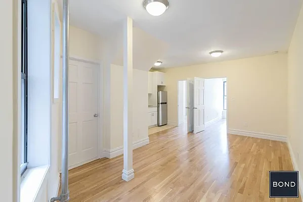 Rented by Bond New York | media 2