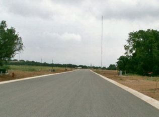 809 Scarlet Oak Ct, Fredericksburg, TX 78624