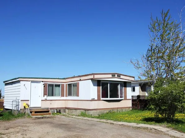 11906 E 98th St, Grande Prairie, AB T8V 5H2