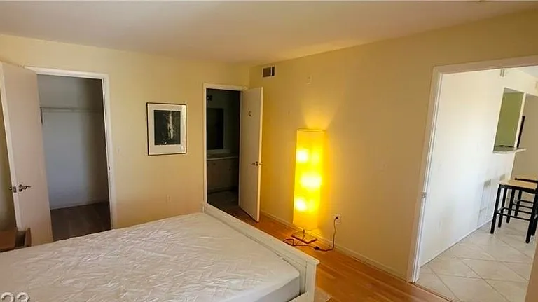 1150 N Buffalo Dr #2023 — Photo 8