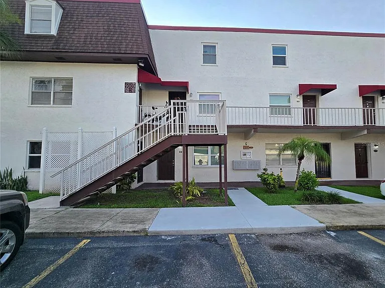 9009 Tudor Dr #G107 — Photo 1