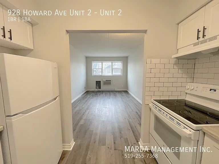 928 Howard Ave #2 — Photo 15