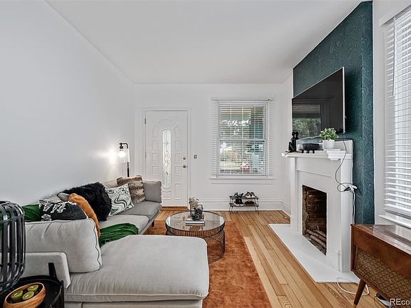 5th image of 176 W Cedar Ave