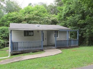 142 Willis Rd SW, Cartersville, GA 30120