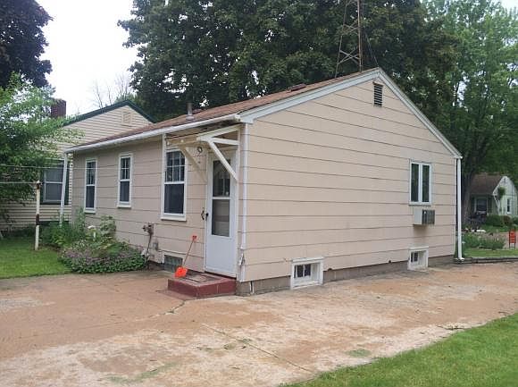 2nd image of 79 Garfield Ave
