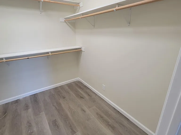 325 Alta St — Photo 10
