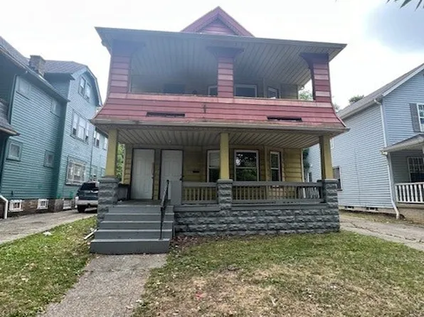 9520 Parkview Ave, Cleveland, OH 44104