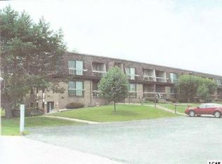 710 Lakeshire Trl APT 101E, Adrian, MI 49221