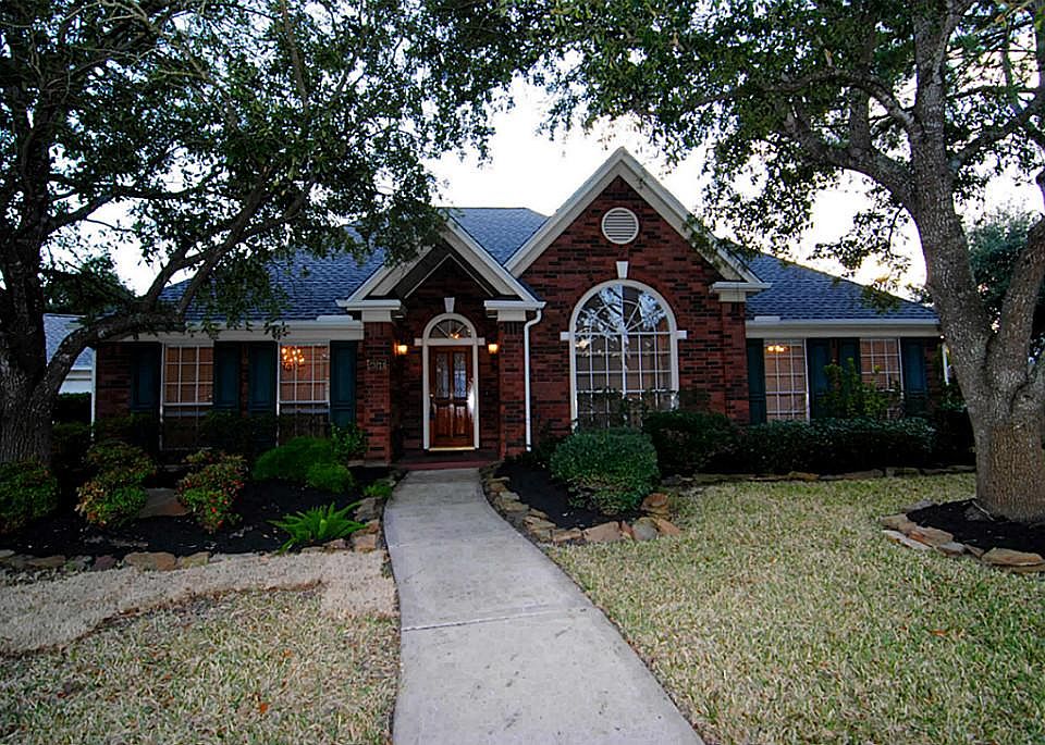 23211 Cinco Park Place 4 Bedroom, 2.5 Bath