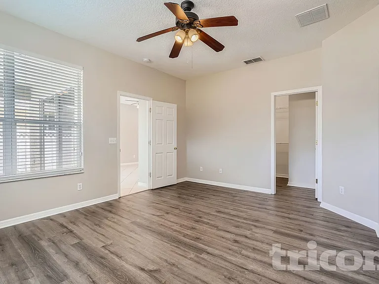 5555 Burlwood Dr — Photo 16