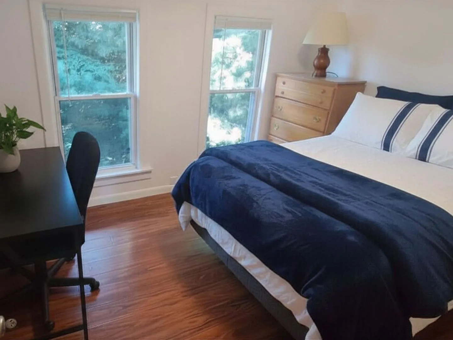309 S Aurora Street — Photo 3