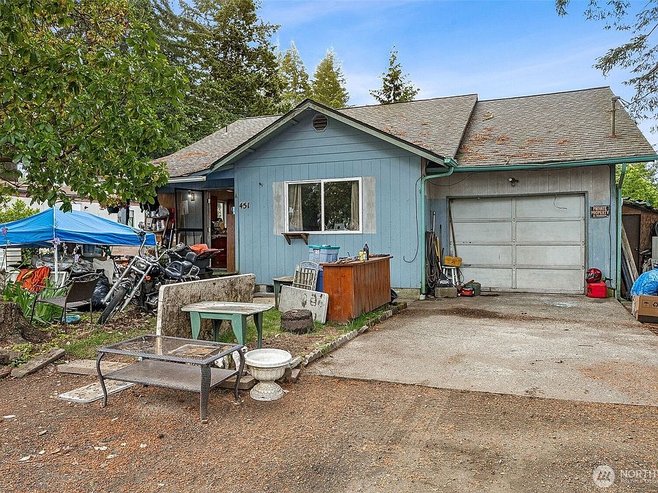 1st image of 451 E Birch Street