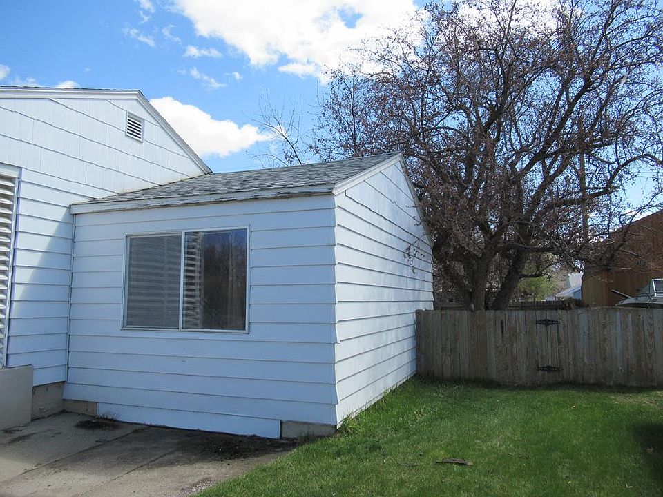 2016 Peake Ave, Cody, WY 82414 Zillow