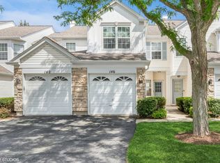 146 Oakton Dr, Lombard, IL 60148