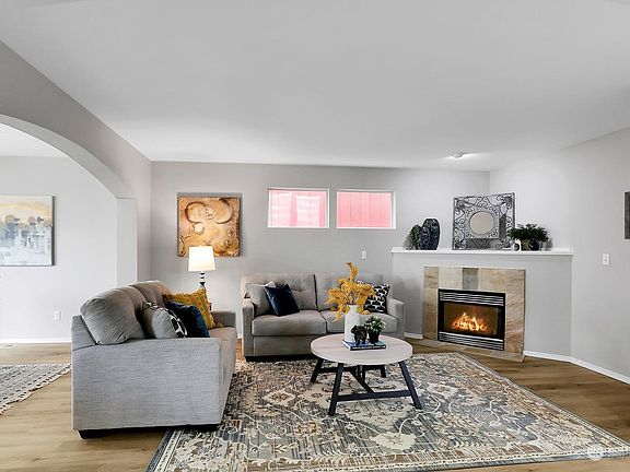 3rd image of 17829 72nd Avenue E