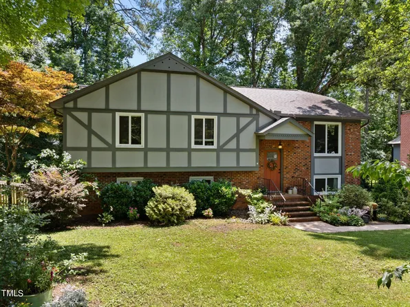 613 Blackshoals Dr, Cary, NC 27511