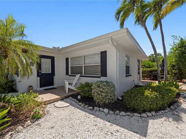849 Beach Rd