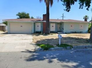1007 N Oakdale Ave, Rialto, CA 92376