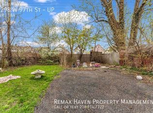 3298 W 97th St #UP, Cleveland, OH