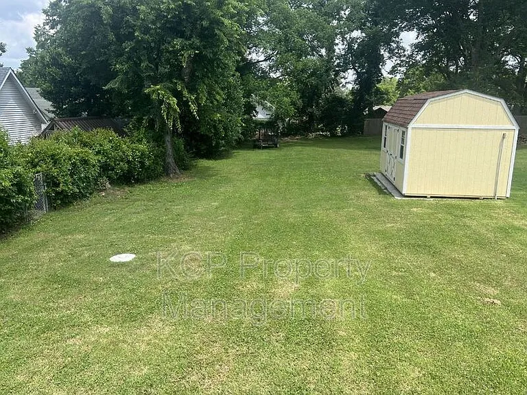 3101 Park Ave — Photo 22