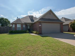 1117 N Hemlock Ave, Broken Arrow, OK 74012