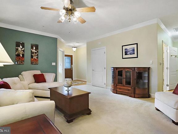 3rd image of 13139 Little Hayden Cir #103