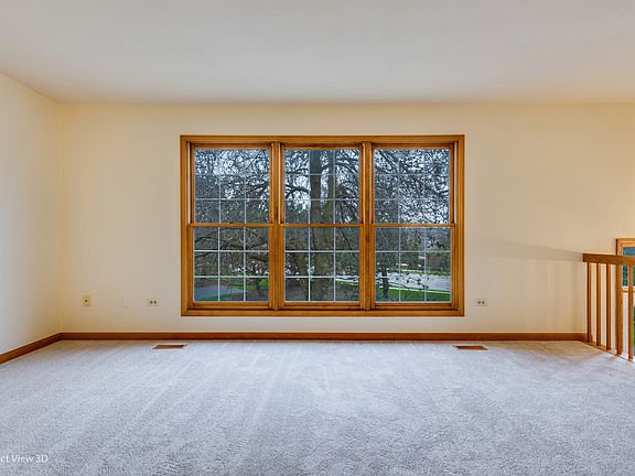 2nd image of 9971 Cambridge Dr