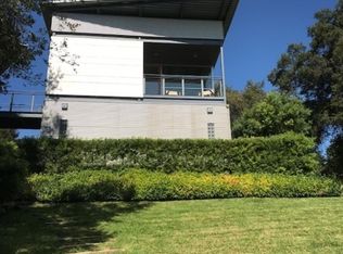 2355 Live Oak Meadows Rd, Malibu, CA 90265