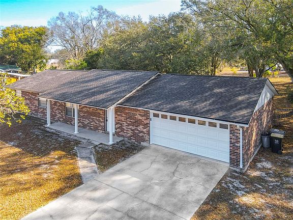 3rd image of 6129 Green Rd