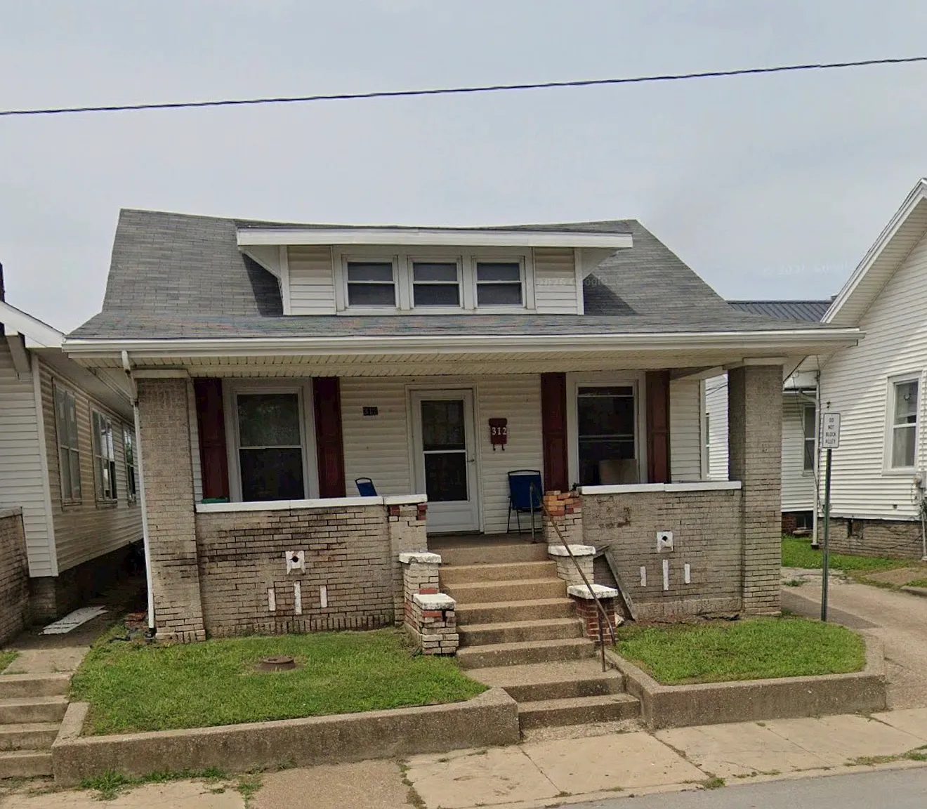 2 bed, 1300 sqft, $795 — Photo 1
