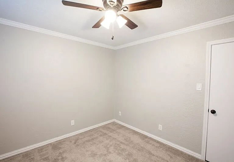 5713 Baker Dr — Photo 9