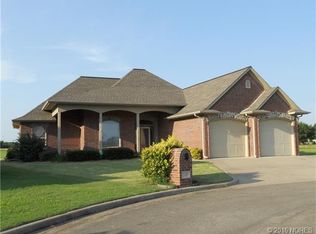 1108 Cobblestone Cres, Muskogee, OK 74403