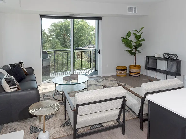 The Exchange Apartments — Photo 7