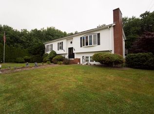 12 Lake St, Somerset, MA 02726