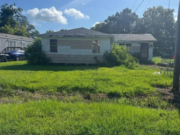 526 Louisiana Ave, Lake Arthur, LA 70549