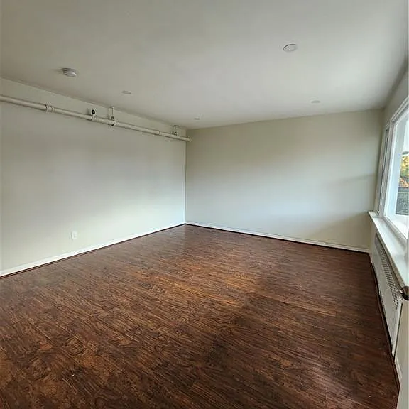 126 Goddard Ave #B — Photo 18
