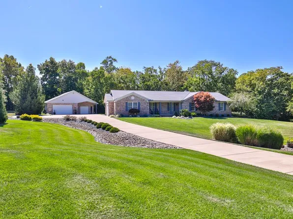 4005 Hollin Ln, Hamilton, OH 45013