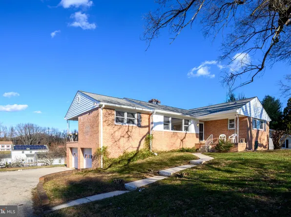 8114 Forest Hill Dr, Ellicott City, MD 21043