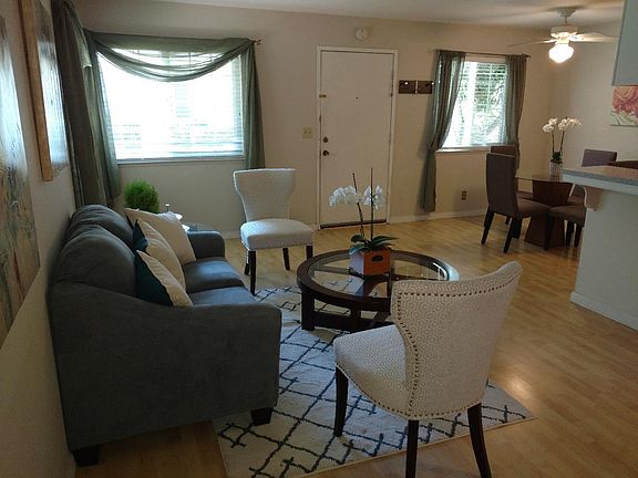 3rd image of 2321 Saidel Dr APT 3