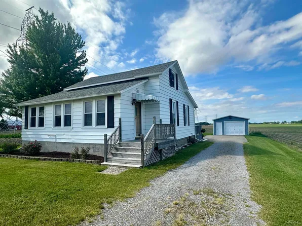 8835 E Holland Rd, Saginaw, MI 48601