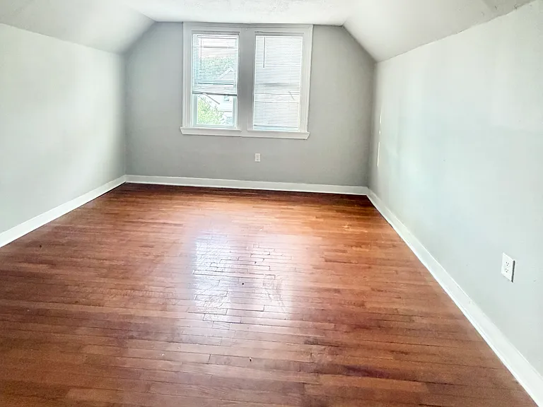 198 Wolcott St #1A — Photo 4