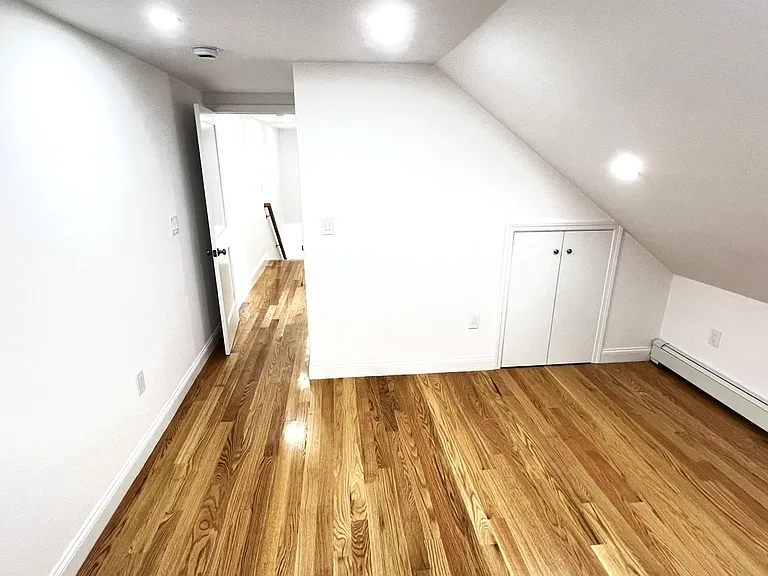 50 Conant St #1/2 — Photo 12
